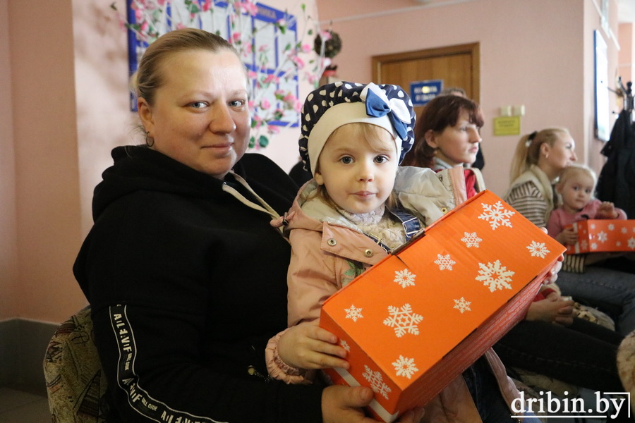 Встреча с семьями награждённых орденами «Родительская слава» и «Мать-героиня»